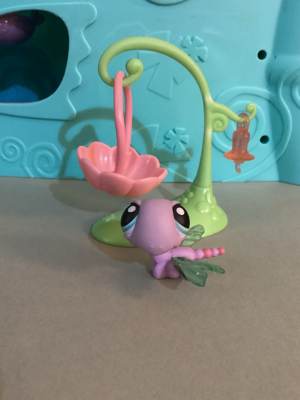 Littlest Pet Shop Dragonfly #316 with Hanging Basket